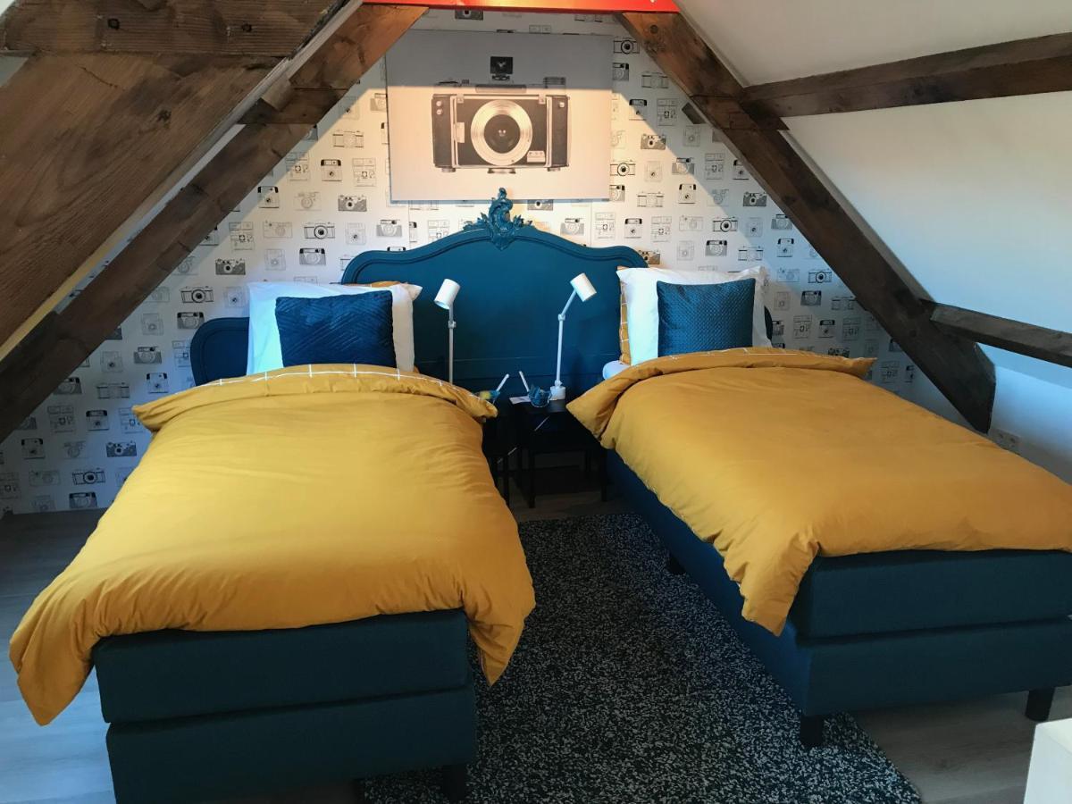 B&B Logeren Bij De Burgemeester Stad aan 't Haringvliet Esterno foto